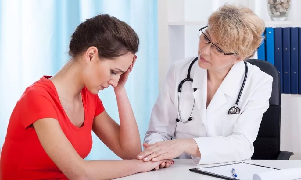 Timely examination by a doctor will help prevent the development of cystitis in women